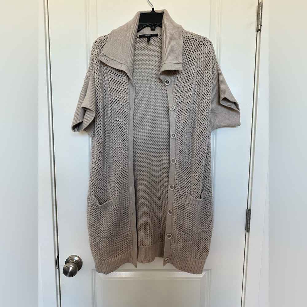 BCBG Maxazria Tan Long Open Woven Knit Cardigan, Size Small, gently worn